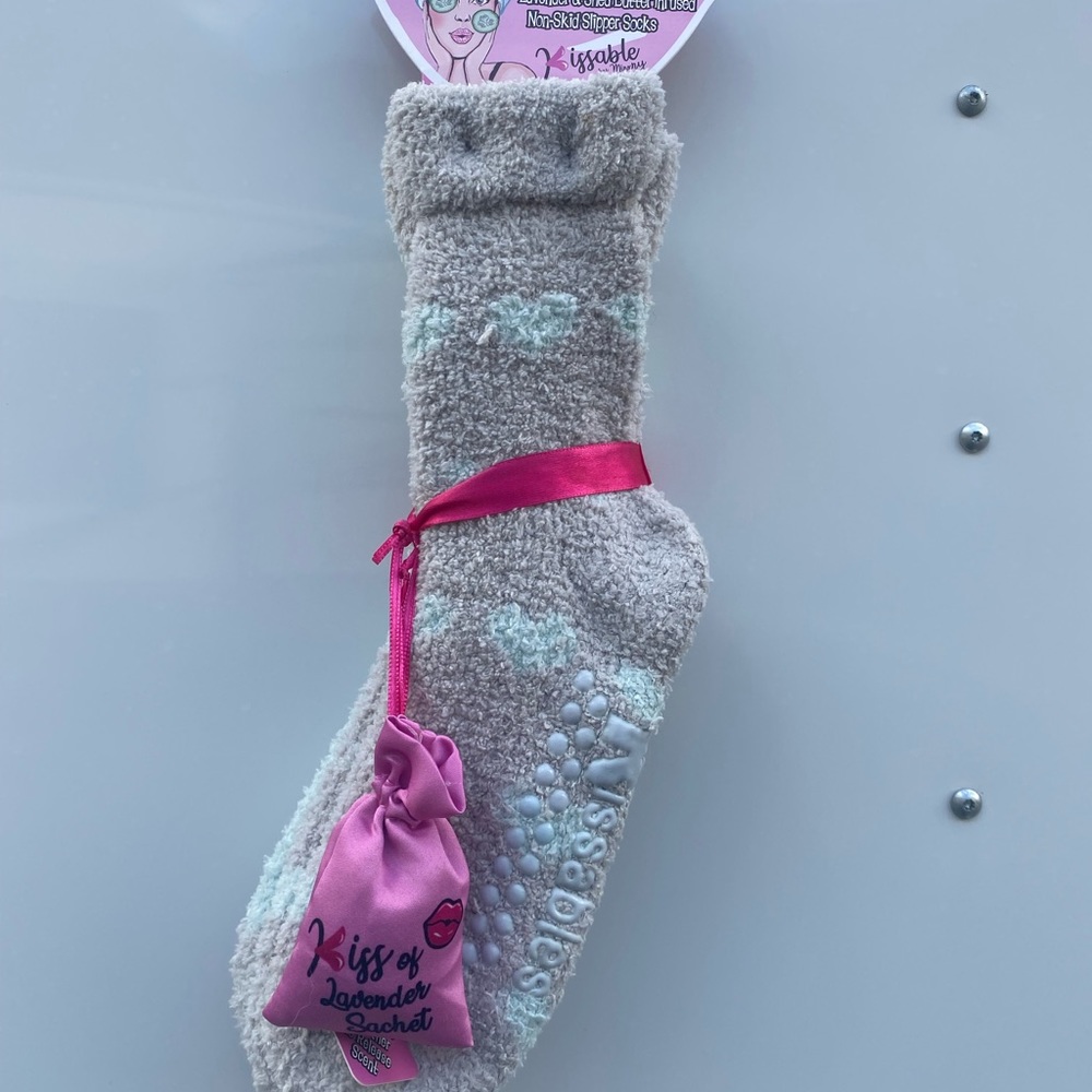 Cozy Lavender &Shea butter infused non-skid slipper socks